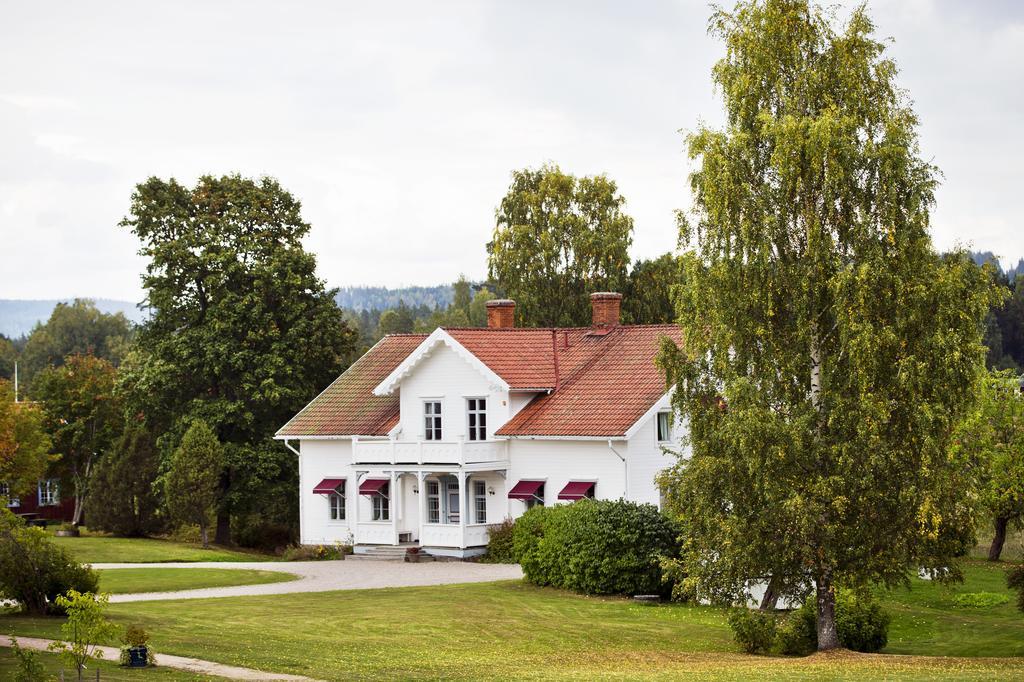 Sahlstroemsgarden Casa de hóspedes Torsby Exterior foto